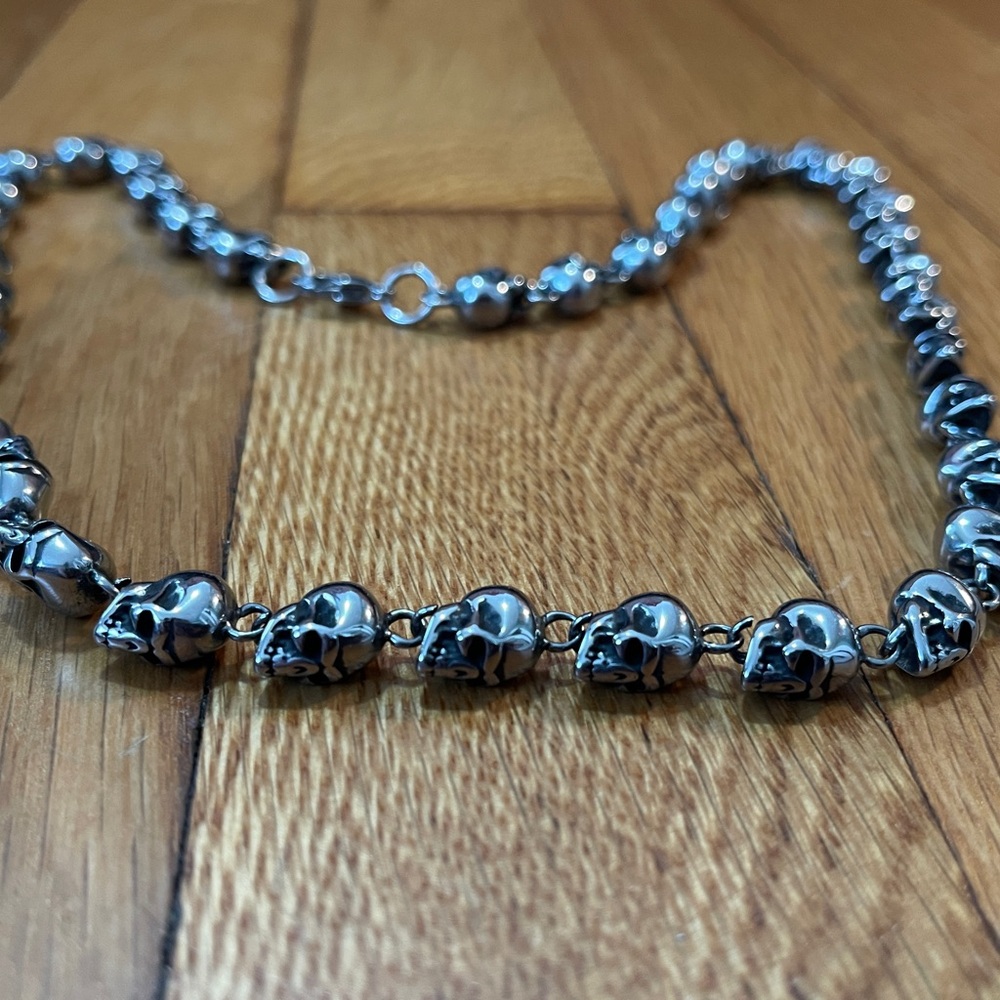 ❌SOLD❌Heavy skull necklace